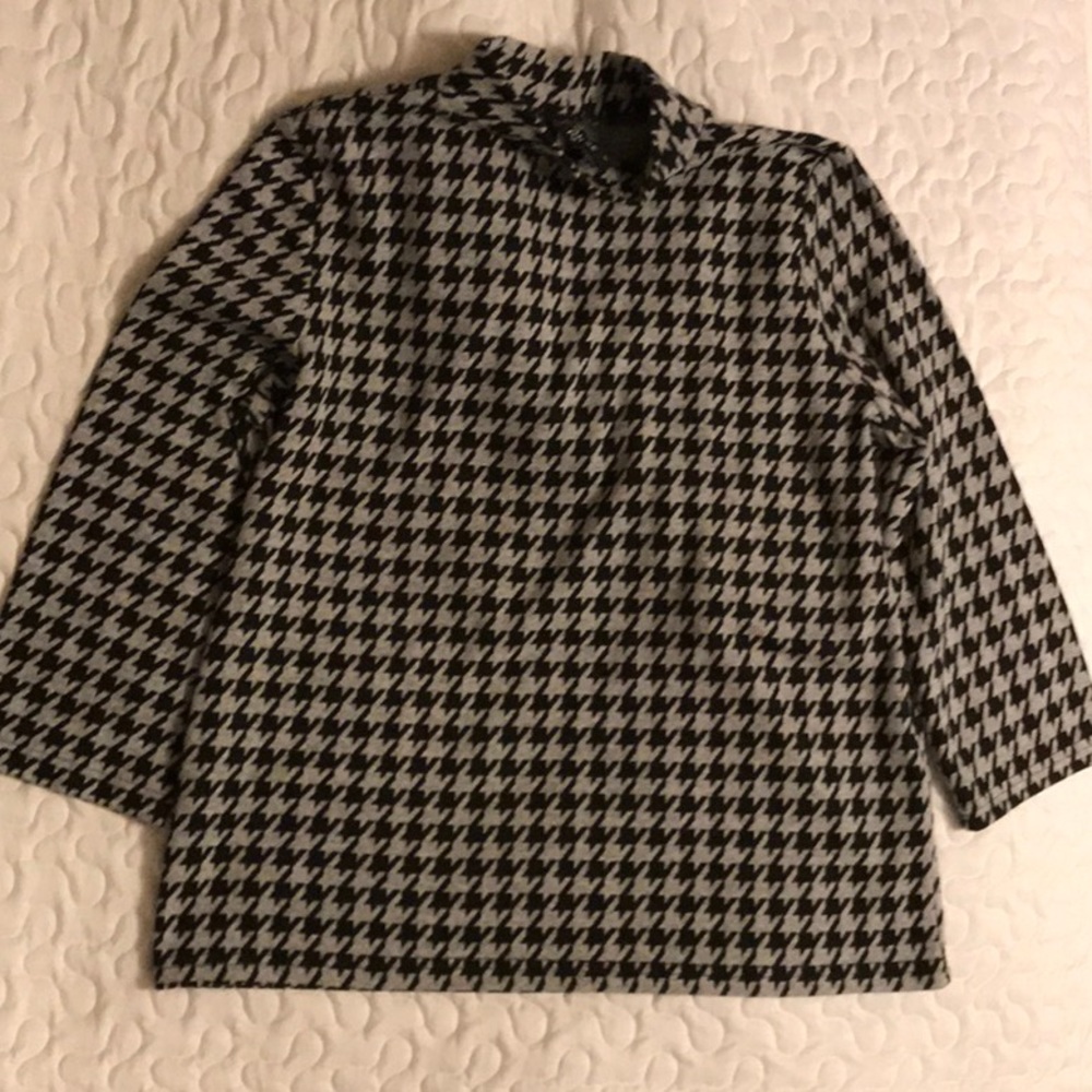 Houndstooth Knit Blouse